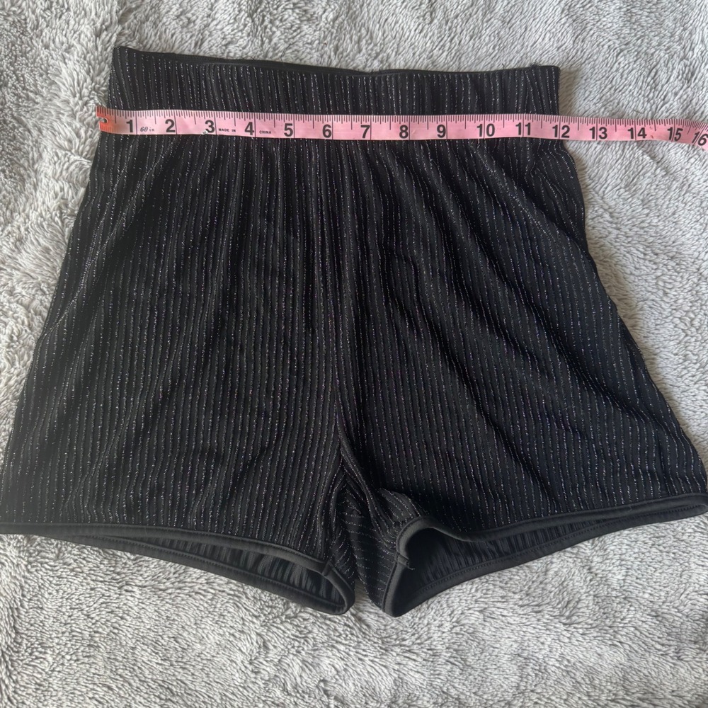 Shein Black Metallic Silver Pinstripe Glitter High Waist Shorts Size S 4 - Picture 2 of 5